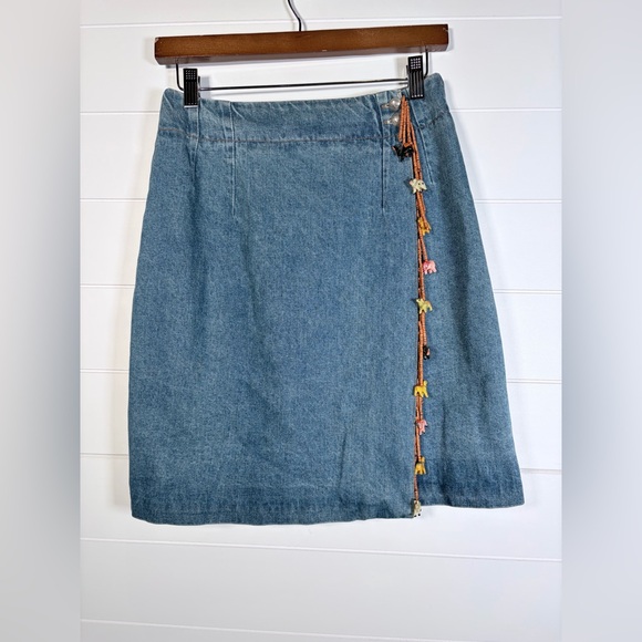 TRADITIONAL TRADING CO. Denim Skirt Beaded Tassel & Animal Bead Accents Size 6 - Picture 2 of 14